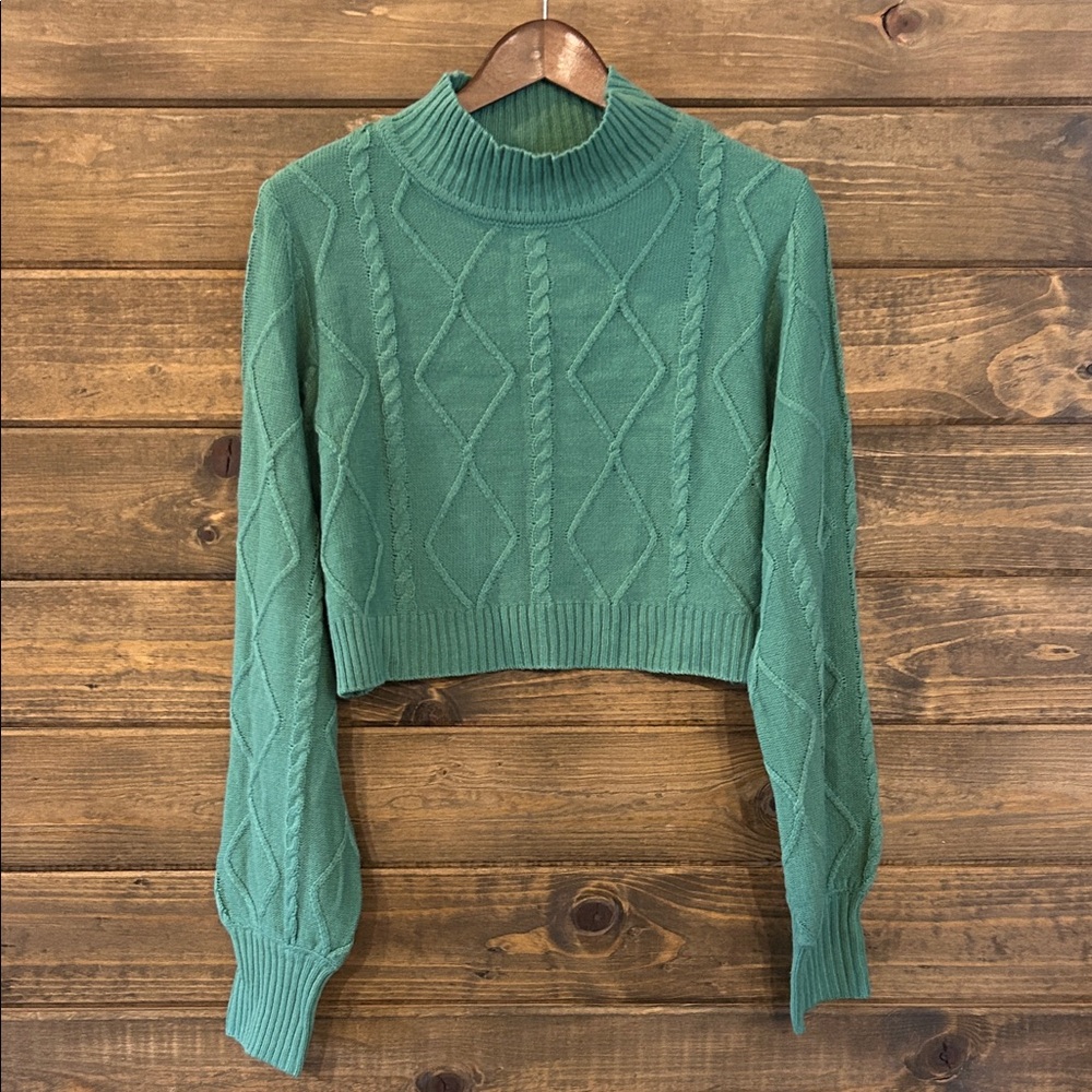 Green Cable Knit Cropped Sweater